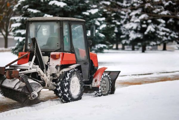 Ottawa Commercial Sidewalk Snow Clearing VS Landscape Group