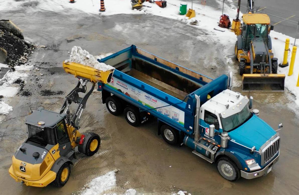 Ottawa Commercial Salting VS Landscape Group Commercial Snow Removal