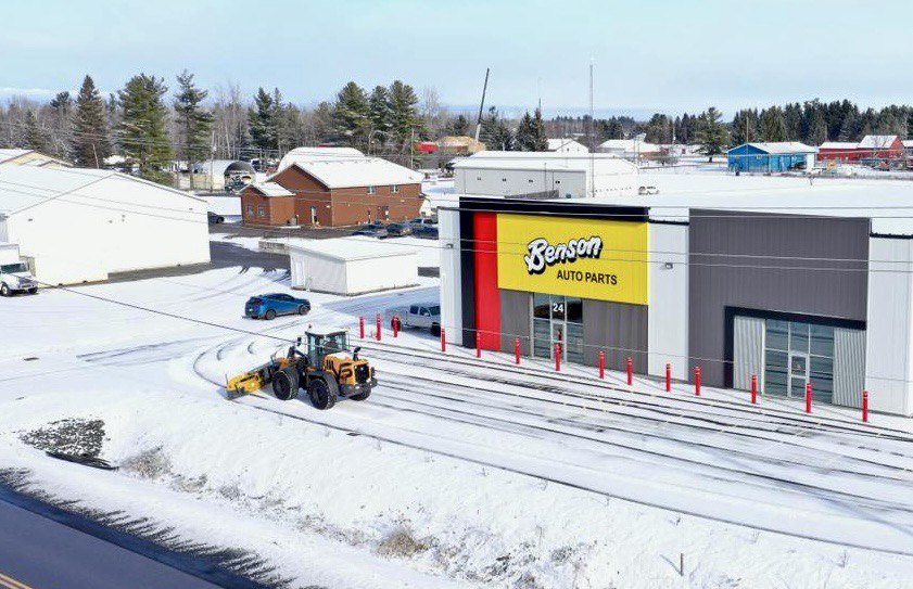 VS Landscape Group snow removal company Ottawa commercial grounds maintenance